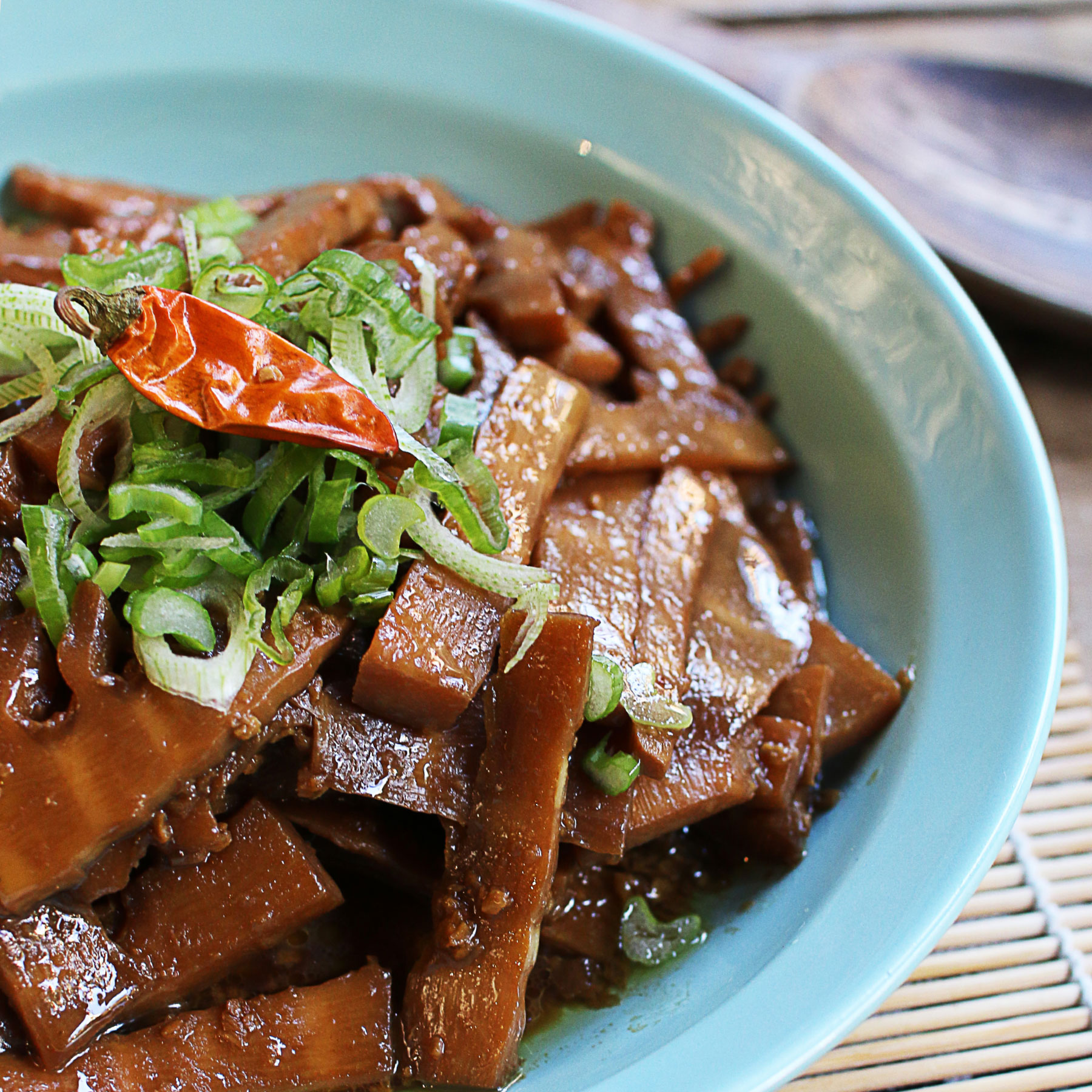 Braised Bamboo Shoots with Soy Sauce | Free Vegan Meal Plan | Veahero