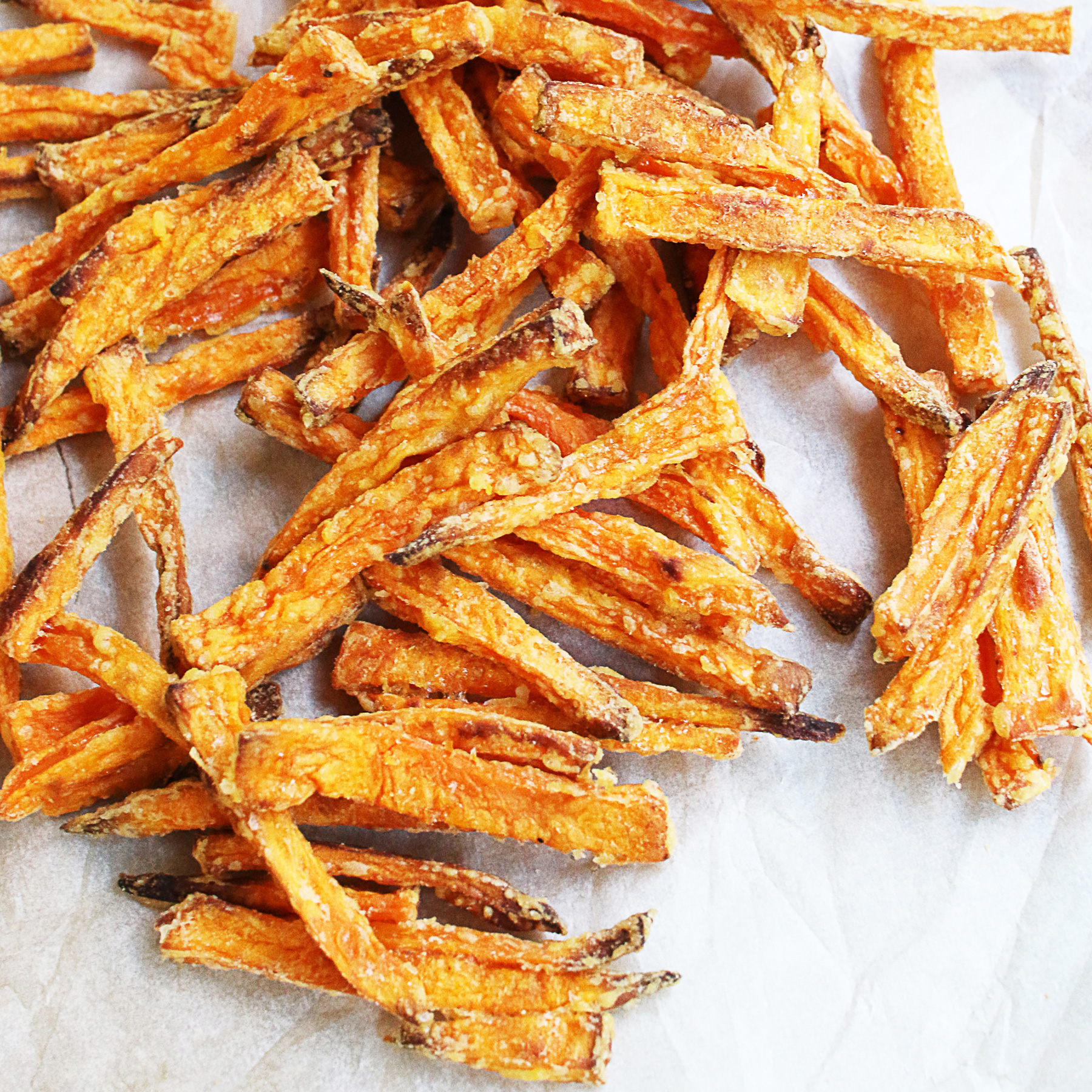 crispy-sweet-potato-fries-free-vegan-meal-plans-veahero